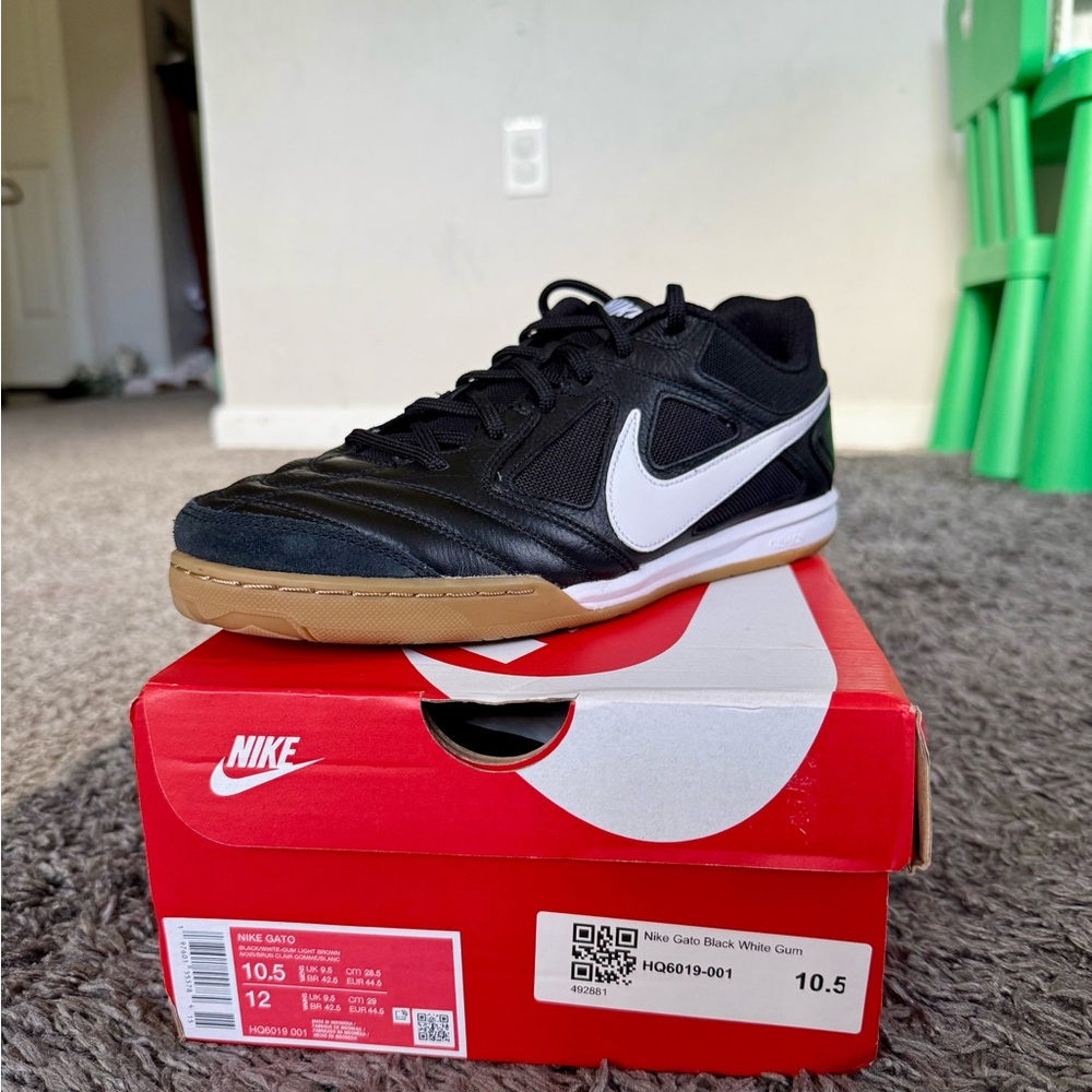 Nike Gato Black White Sneakers